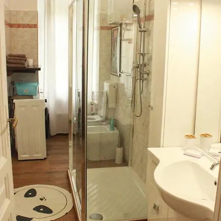 Fieramosca 2 Da Letto 2 Bagni Cucina E Salottino * Torino