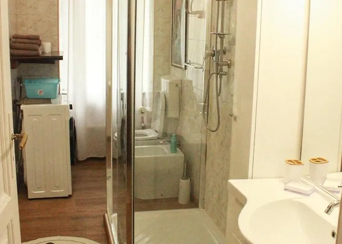 Fieramosca 2 Da Letto 2 Bagni Cucina E Salottino * Torino